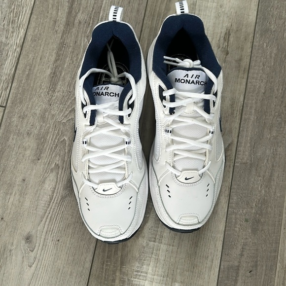 Dad sneakers - Picture 1 of 3